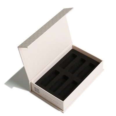 kopen Grijze karton en bedekte papieren cadeaubon met magnetisch afsluitlid en zwart EVA-invoegsel online manufacture