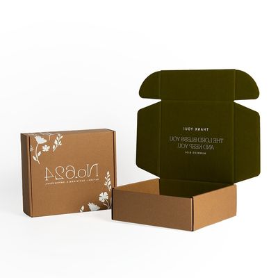 Gepersonaliseerde grootte Geaccepteerde milieuvriendelijke bruine ambachtelijke postbussen met dubbele afdruk