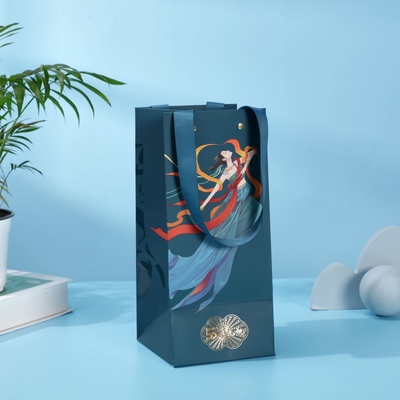 Custom Logo Luxe Paper Takeaway Bag met handvat voor cadeautjes Theekleding Parfum